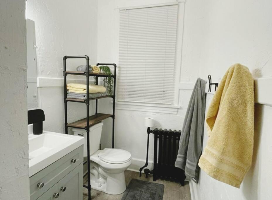 匹兹堡Lovely 2Br W Office Space - King Bed & Alexa公寓 外观 照片